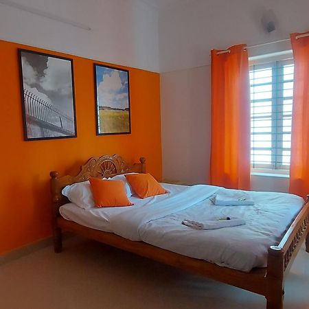 Orange Valley Homestay Thiruvananthapuram Exterior photo